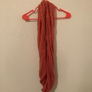 Infinity scarf